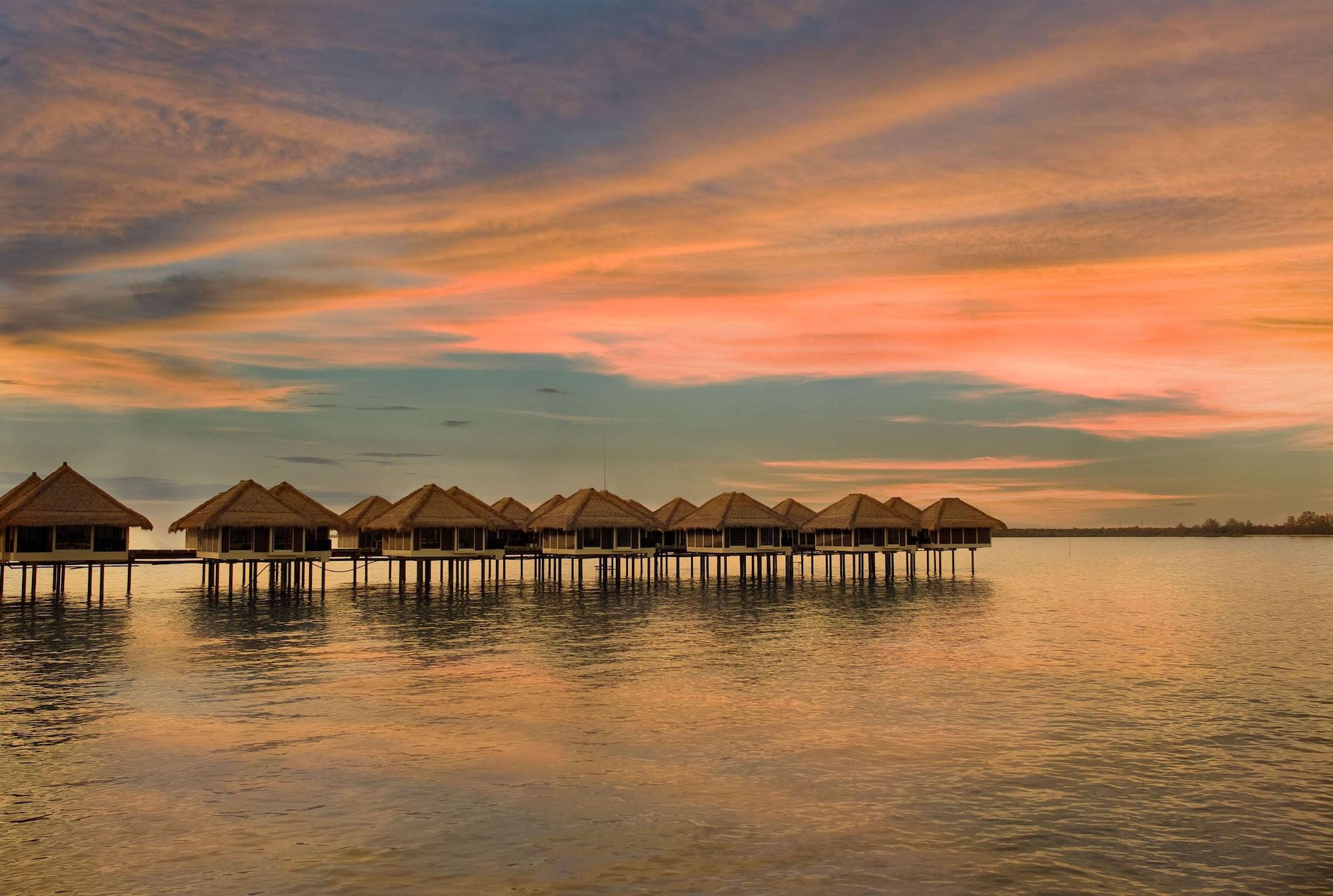 Resort Avani Sepang Goldcoast 5*